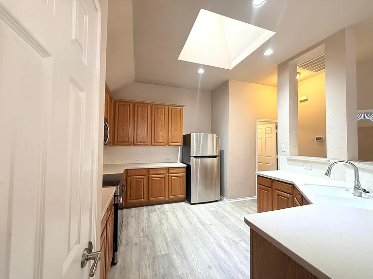 4501 Aspen Glen Rd — Photo 30