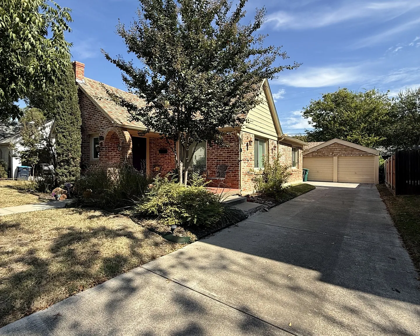 3 bed, 1900 sqft, $4,500 — Photo 2