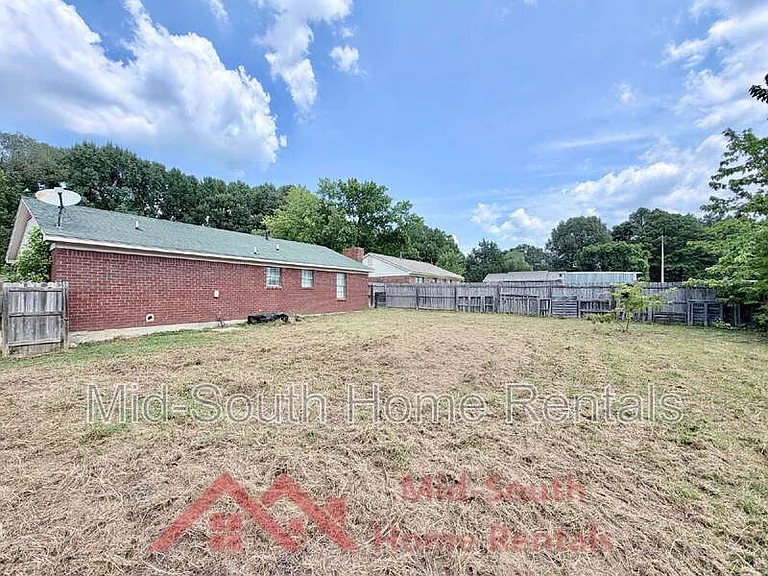 2587 Wellons Ave — Photo 16