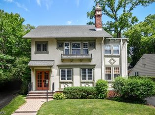 123 Baker St #2, Maplewood, NJ 07040