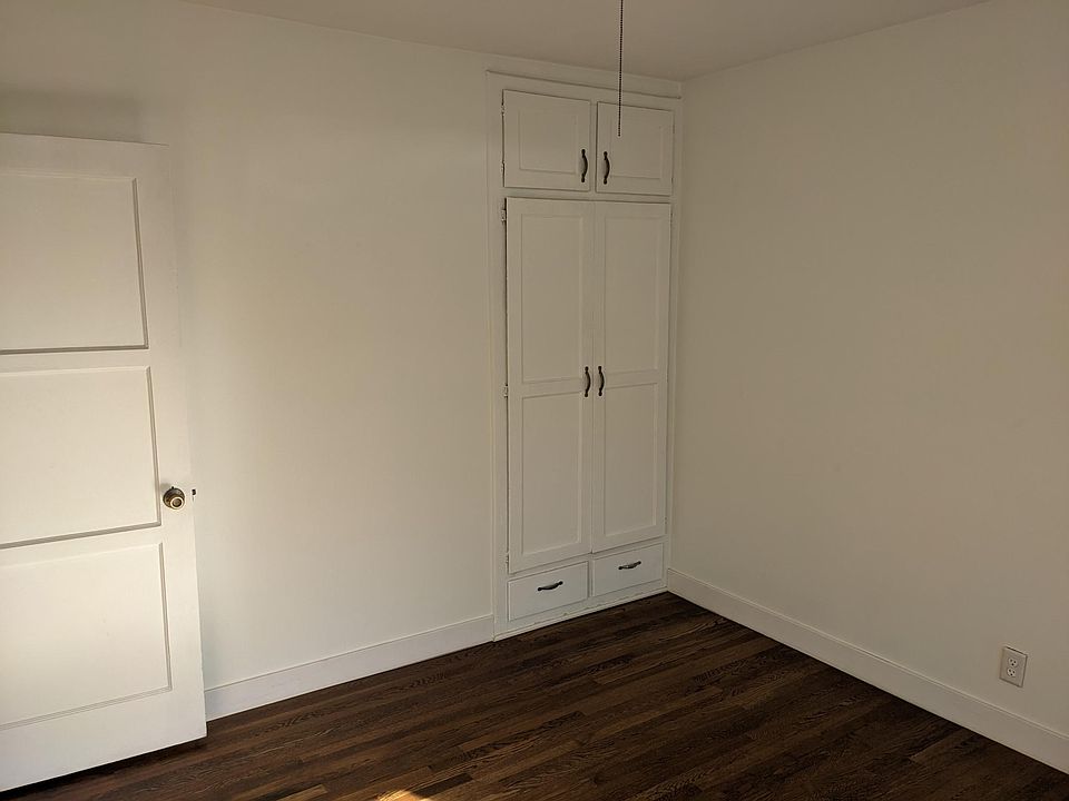 1st image of 2376 Silver Lake Blvd