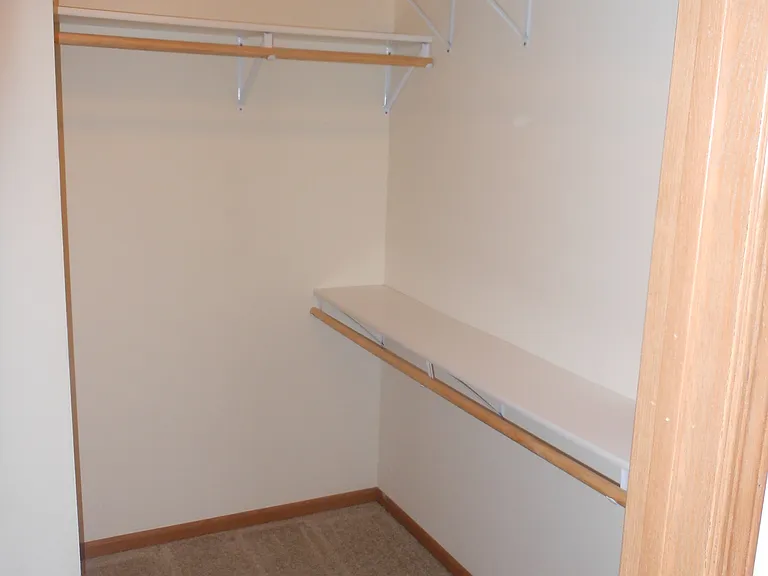 2000 Okray Ave #2000 — Photo 11