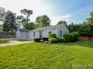 1320 Simms St, Aurora, IL 60505