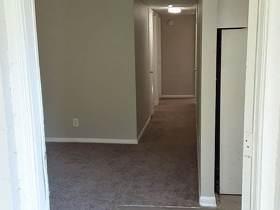 3rd image of 2939 W 12th St