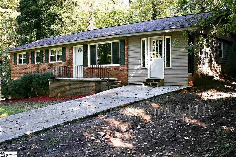 208 Rison Rd