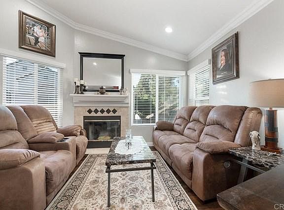 5th image of 409 Sanibelle Cir Unit 51