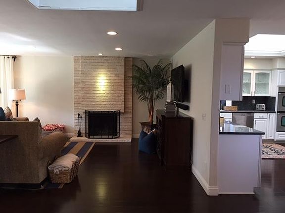 3rd image of 6410 Cowles Mountain Blvd