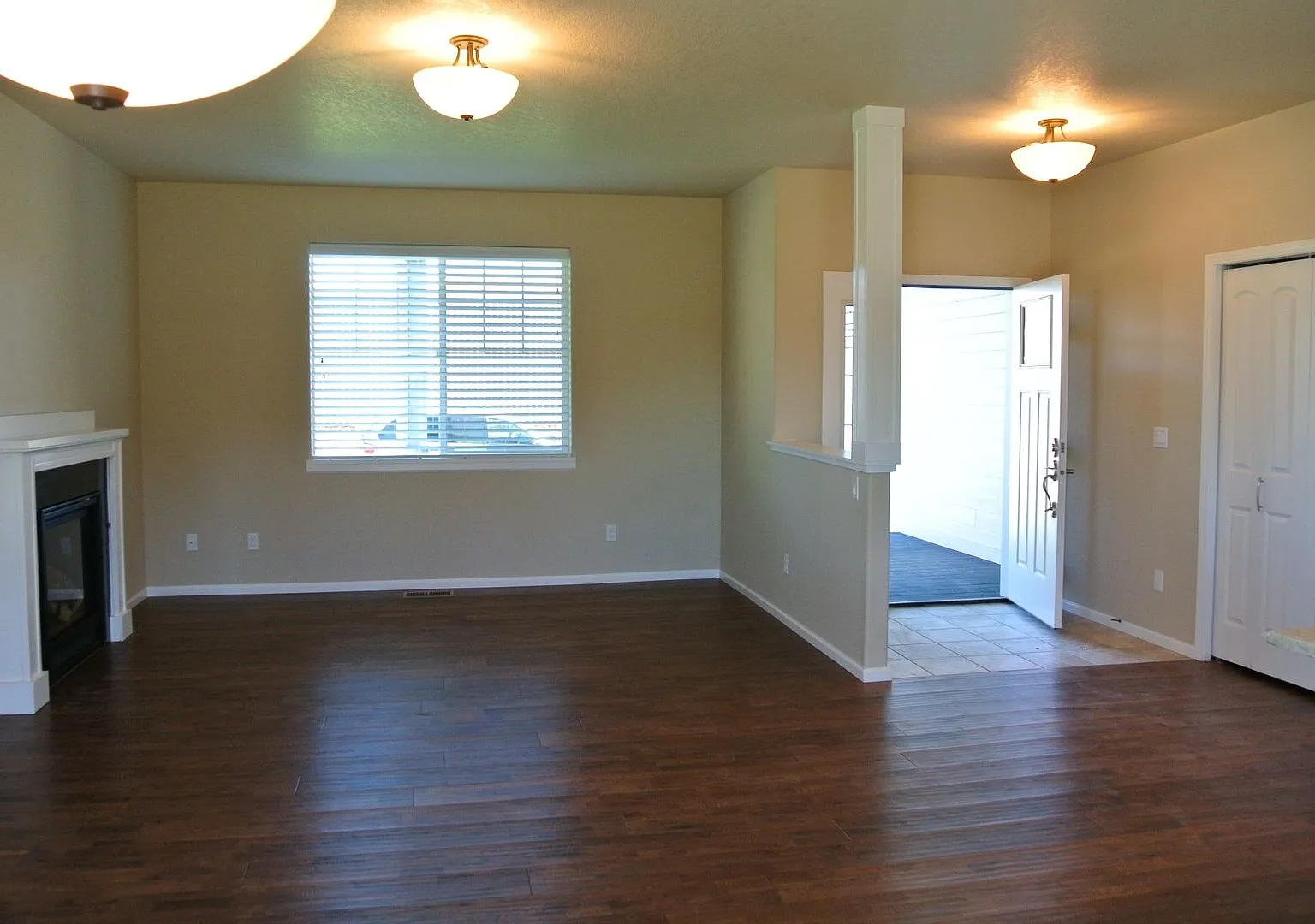 5 bed, 3.5 bath, 2532 sqft, $3,650 — Photo 4