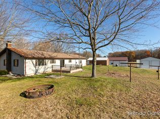 7480 E Five Mile Rd, White Cloud, MI 49349