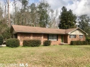 200 Pine Forest Dr, Brewton, AL 36426