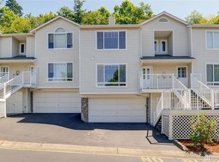 7132 134th Ct SE #F-4, Newcastle, WA 98059