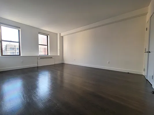 Rented by Beekman Street Realty | media 6