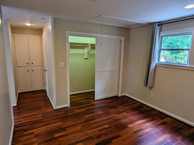 6325 N Haywood Dr — Photo 9