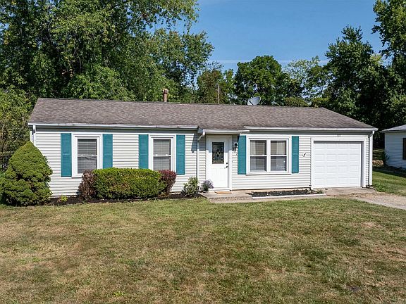 2nd image of 322 Laurel Ct
