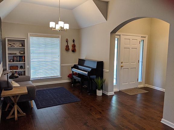 Entryway and Formal Dining area
