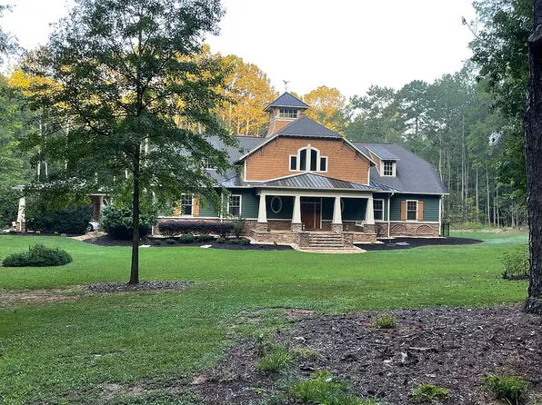 1121 Antioch Rd, Fayetteville, GA 30215