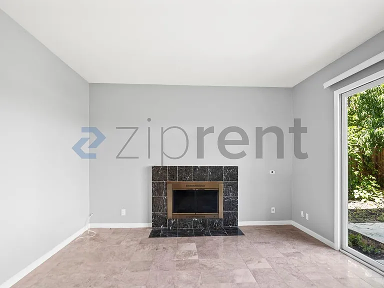5319 Westbury Ct — Photo 16