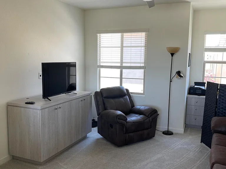 2382 W Gloria Ln — Photo 11