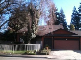 1420 Sherwood Dr, Turlock, CA 95380