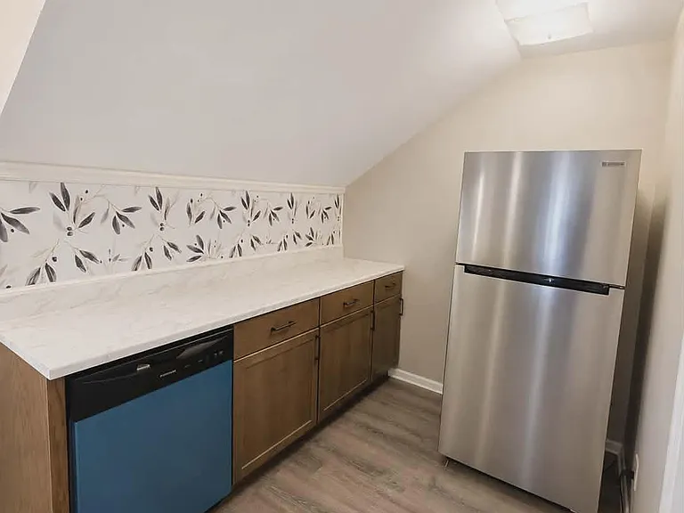530 San Diego Ave #B — Photo 3