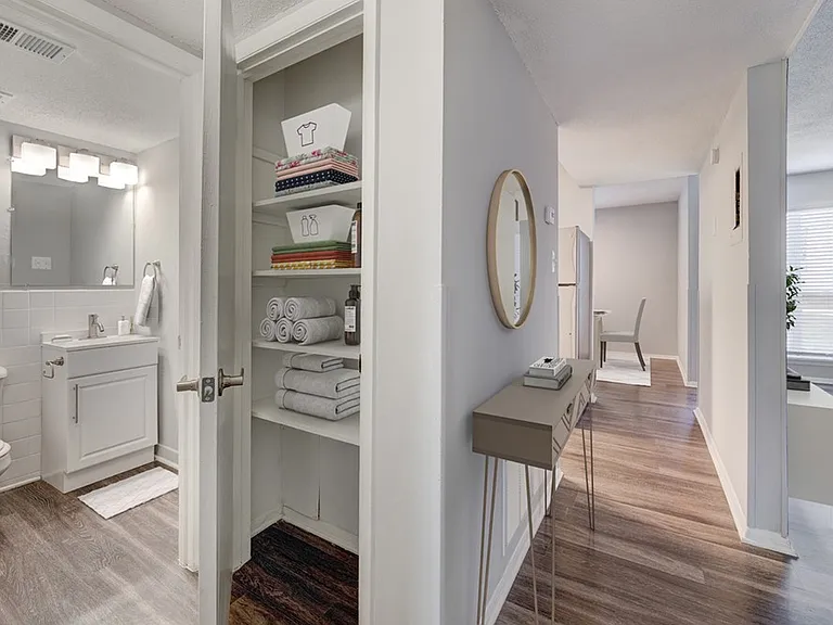 Step into the modern elegance of Crossings @ 501 Apartments. Thoughtfully designed interiors provide both style and functionality, with ample storage and sleek finishes throughout. Explore your new home today and see what awaits!