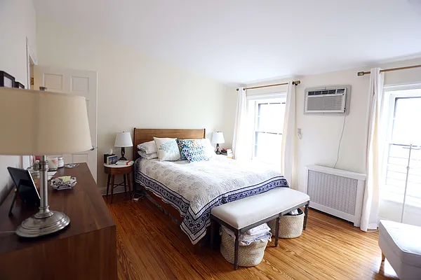 Rented by Engel and Volkers Brownstone Brooklyn | media 20