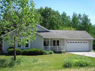 4295 Cottontail Ln, Harbor Springs, MI 49740