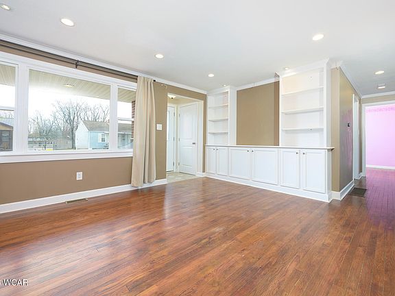 3rd image of 403 Washington Ave