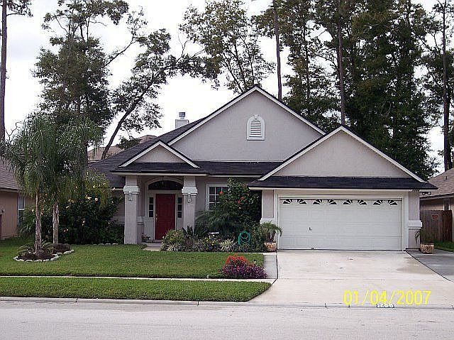 FRONT VIEW FM STREET