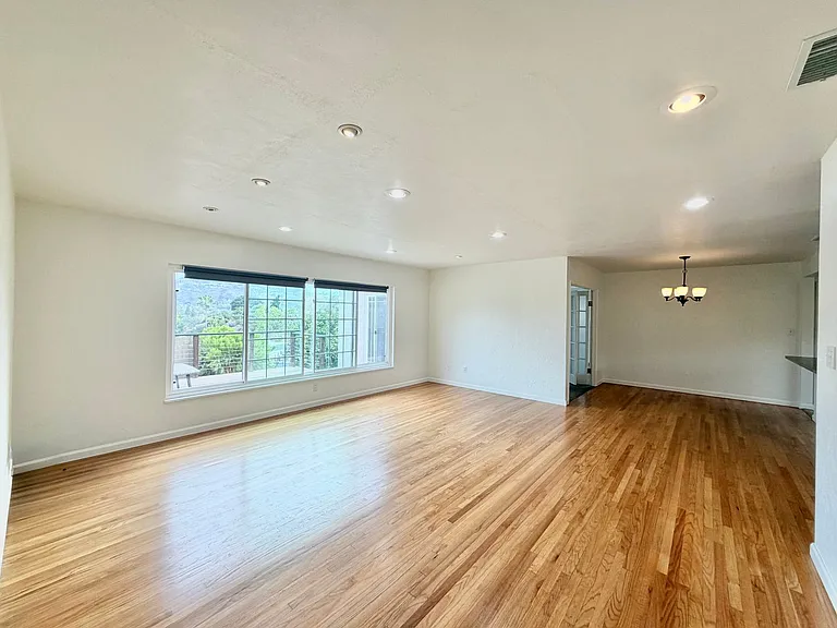 5195 Alumni Pl — Photo 3