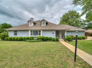 102 Granada Sq, Canton, TX 75103