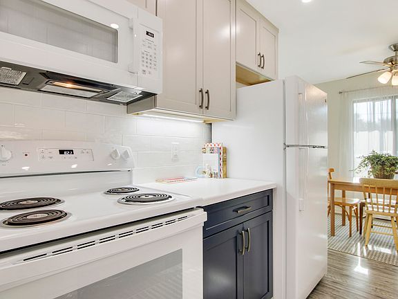 4th image of 150 Pineview Rd APT A2