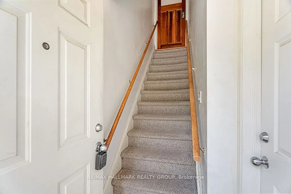 2 bed, $1,995 — Photo 3