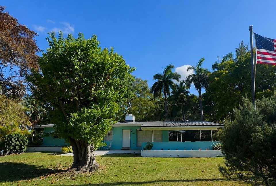 1st image of 15280 SW 271st St
