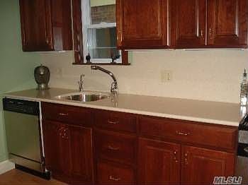 5th image of 5033 193rd St