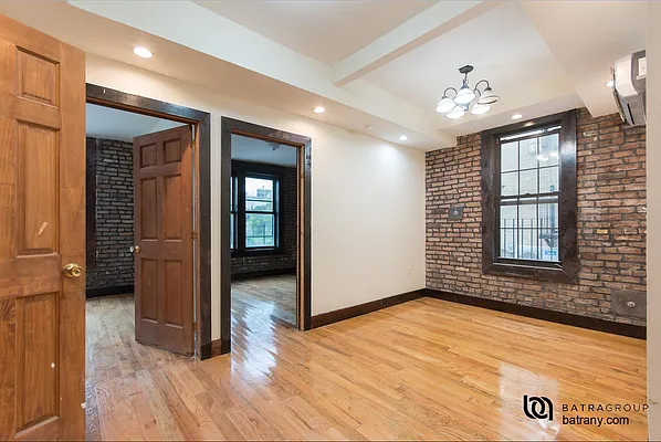 Rented by Batra Group Inc | media 8