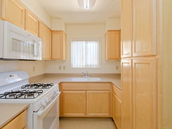 Desert Breeze | 400 N Palm Dr, Blythe, CA