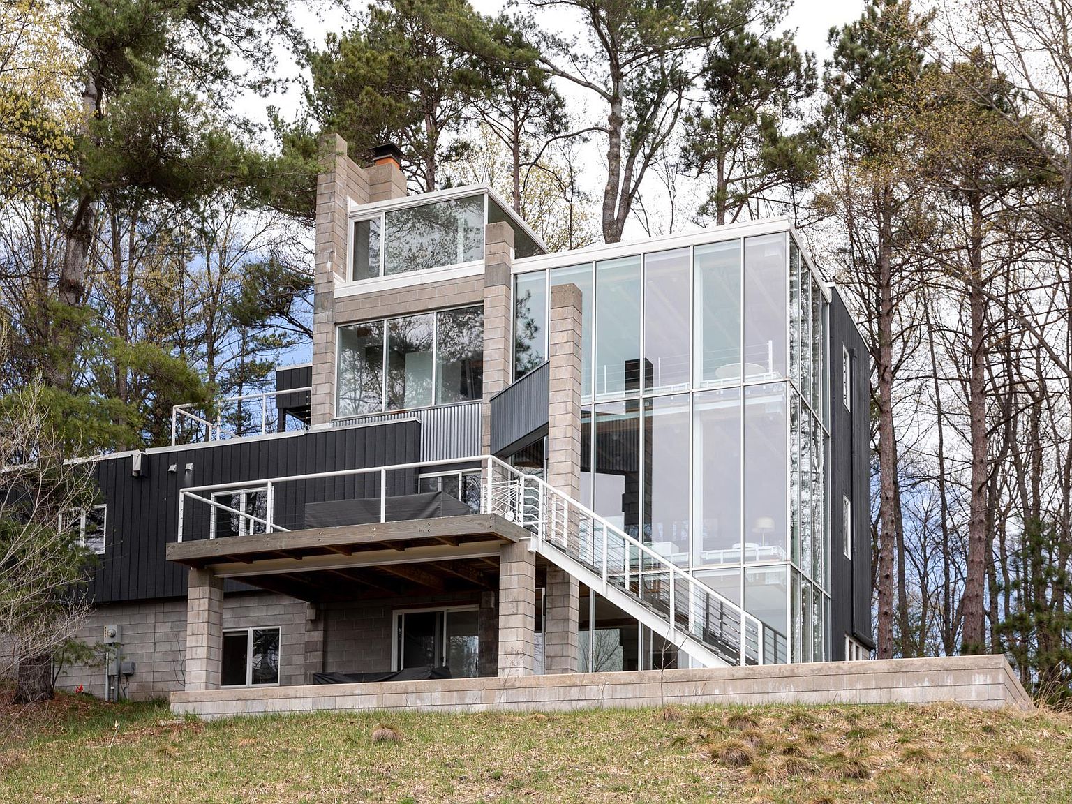 416 N School Hill Ct, Suttons Bay, MI 49682 Zillow