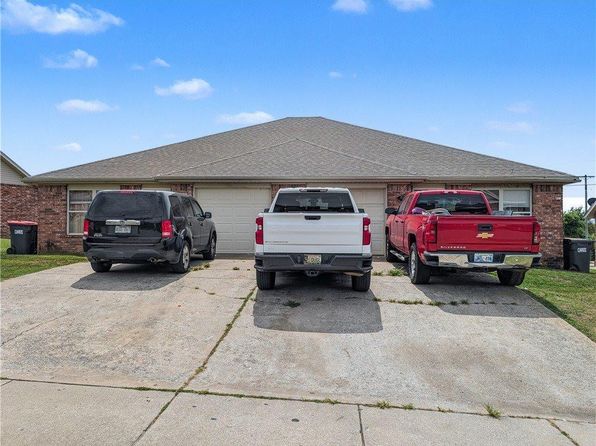 2361 Rim Rock Ave #A & B