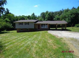 228 Fox Ct, Taylorsville, NC 28681