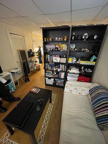 1st image of 266 Newbury St #1R