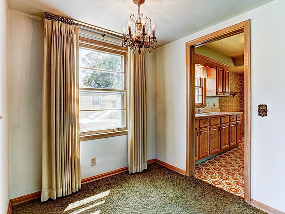 4th image of 7214 Chicago Avenue South