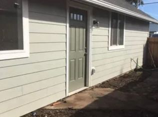 725 Russell Dr #1/2, Lebanon, OR 97355