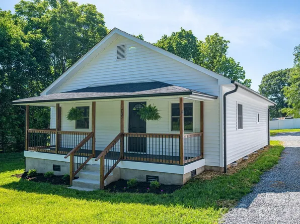 733 S Grove Street Ext, Lincolnton, NC 28092
