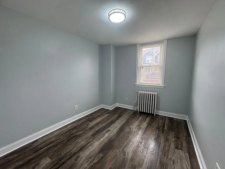 229 Clifton Ave #1 — Photo 8