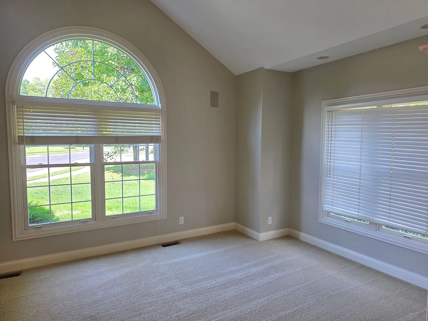 Huge Home - Almost 5,500 sf — Photo 3