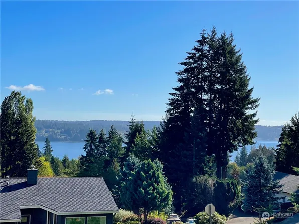 8185 Clearidge Ave NW, Silverdale, WA 98383