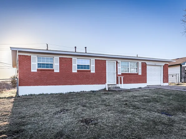 709 SW 45th St, Lawton, OK 73505