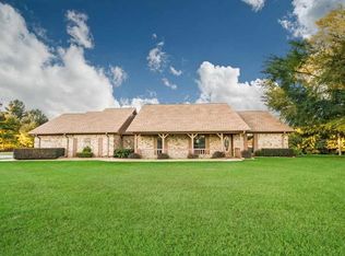 466 Bob White Rd, Longview, TX 75605