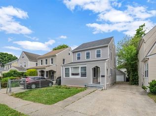 311 Yale St, Hempstead, NY 11550